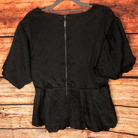 Black Top - Picture 12 of 16